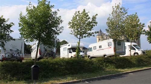 Wohnmobilstellplatz in Saumur.