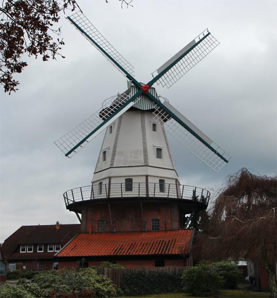 Galerieholländer - Windmühle in Erkern.