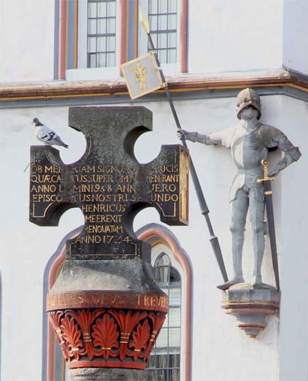 Marktkreuz in Trier.