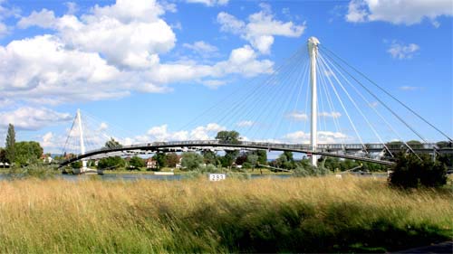 Rheinbrücke in Kehl.