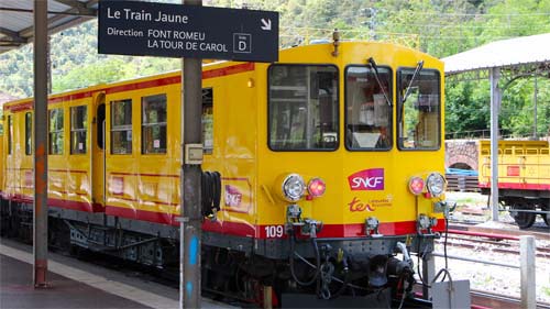 Le Petit Train Jaune (kleiner gelber Zug)