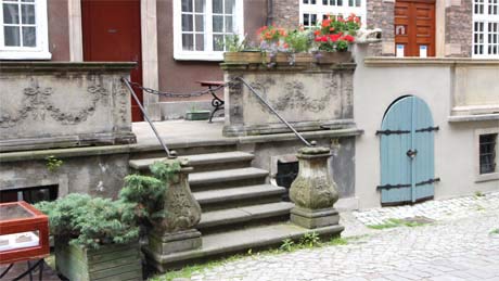 Eine der bekanntesten Gassen in der Altstadt von Danzig ist die Frauengasse.