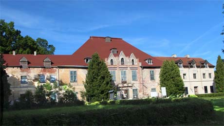"Lehndorffsches Schloss"